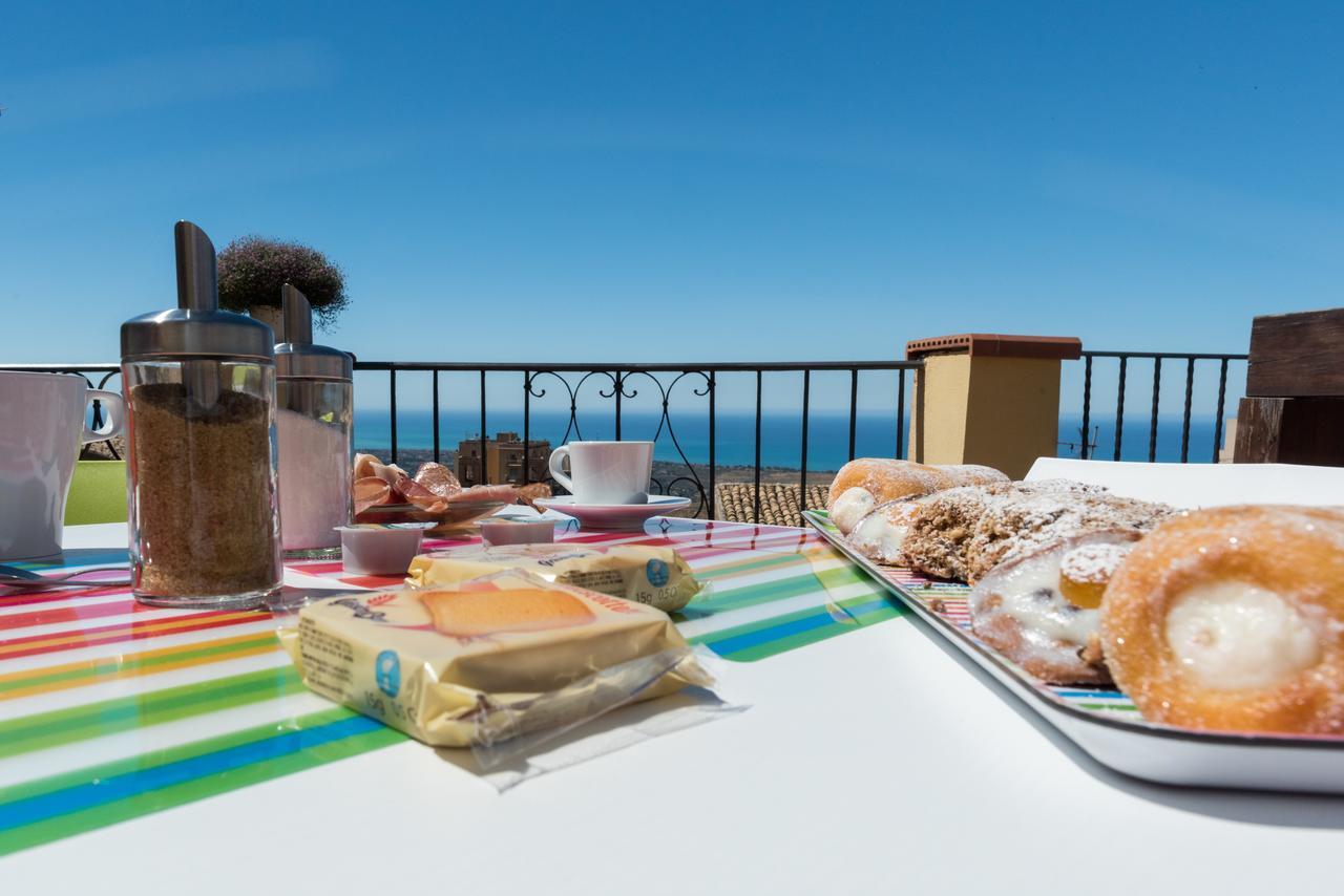 La Terrazza Di Girgenti Acomodação com café da manhã Agrigento Exterior foto