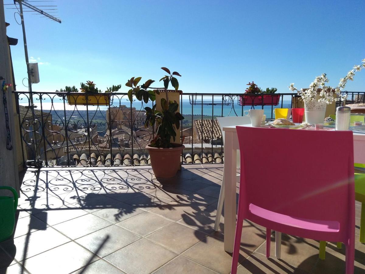 La Terrazza Di Girgenti Acomodação com café da manhã Agrigento Exterior foto